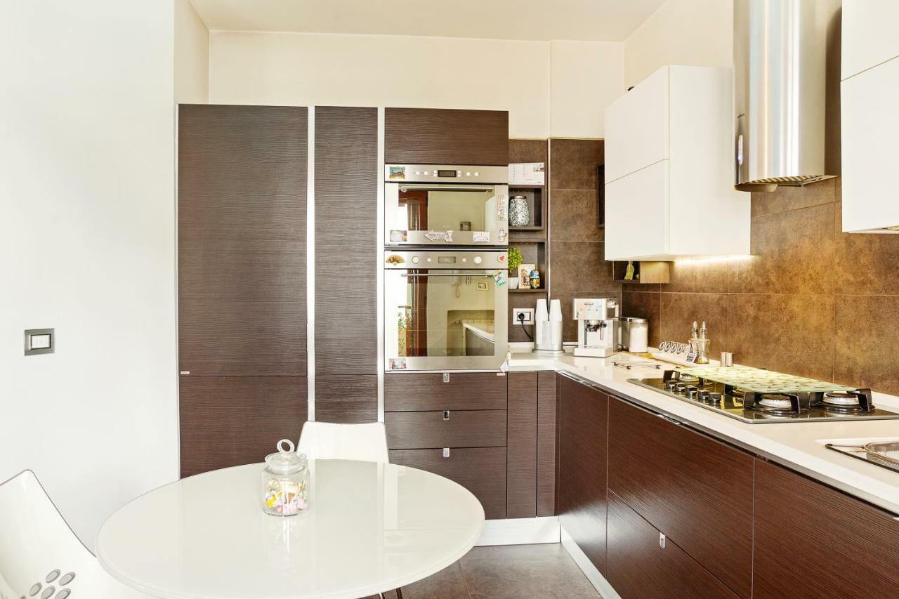 Bari Airport Seaview Apartment Buitenkant foto