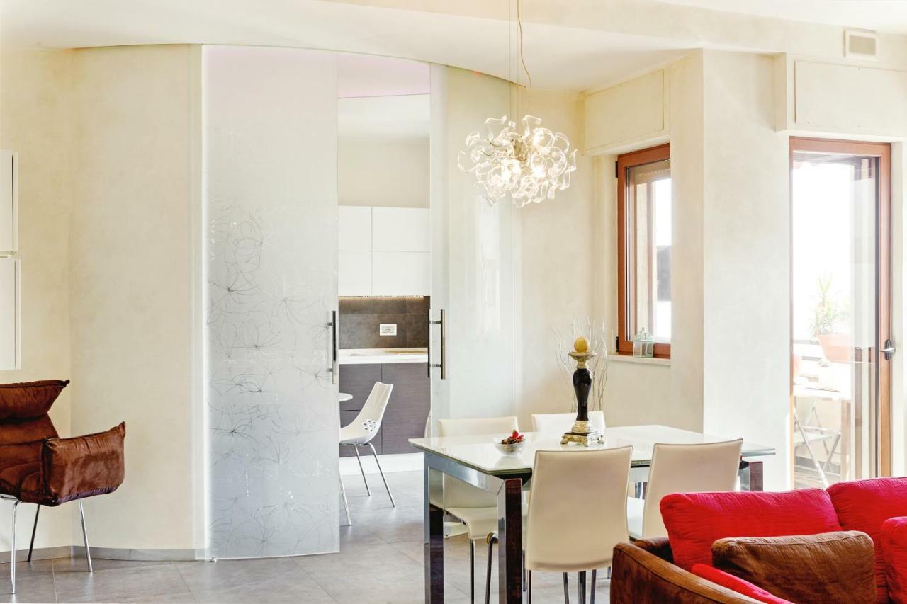 Bari Airport Seaview Apartment Buitenkant foto
